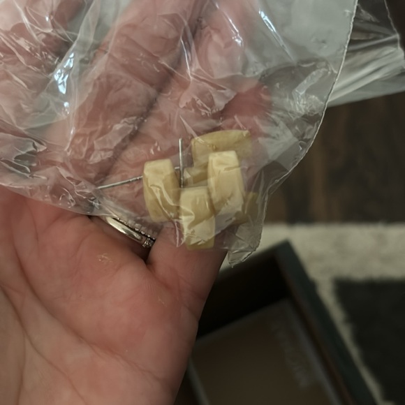 Michael Kors Watch - Picture 7 of 8